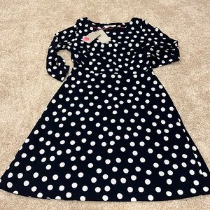 Biden size 6P midi pull on dress.